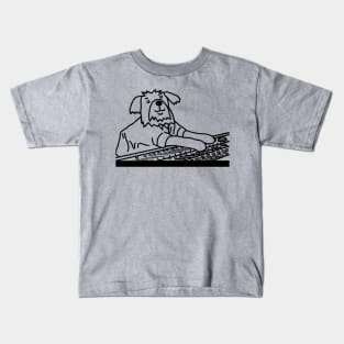 Dog in Control of the Music Mixer Line Drawing Kids T-Shirt
